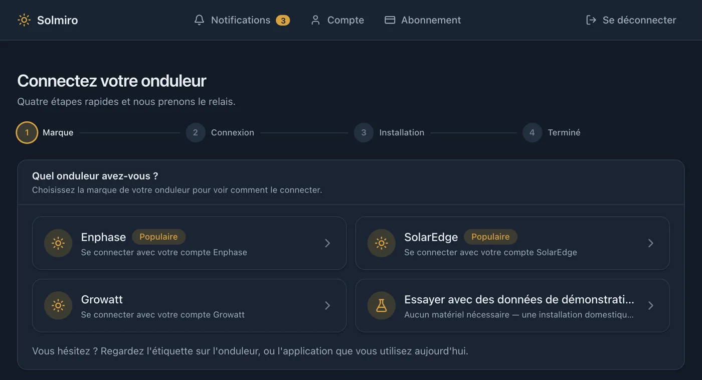 L’assistant de connexion de Solmiro, montrant le choix de la marque d’onduleur : SolarEdge, Enphase, Growatt et un onduleur de démonstration.