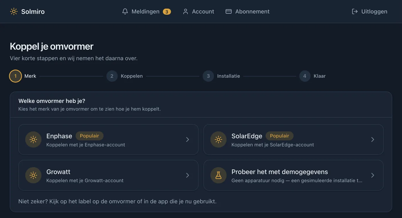De koppelwizard van Solmiro met de keuze uit omvormermerken: SolarEdge, Enphase, Growatt en een demo-omvormer.
